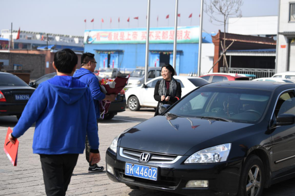 熱烈歡迎時代光華岳老師蒞臨山西盛大鋼構(gòu)和美璃電子商務(wù)指導工作