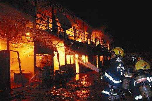 鋼結構廠房防火從圍護系統(tǒng)開始