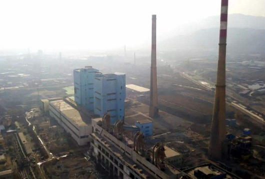 看太原一家鋼結(jié)構(gòu)廠房如何拆除？